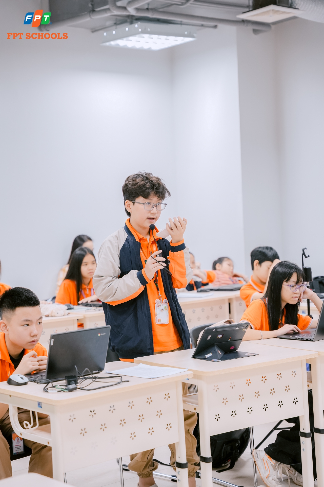 Học sinh Nhà F Thanh Hóa học tiếng Anh qua tranh luận liên trường