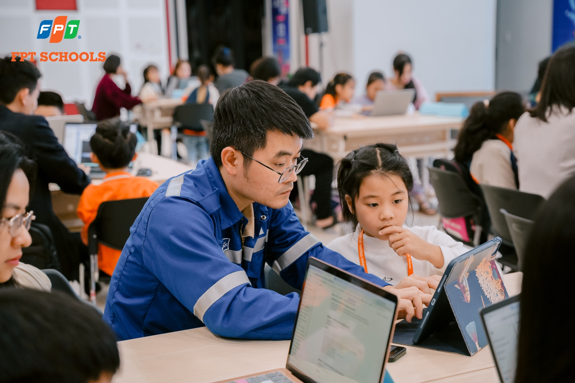 Học sinh Nhà F chính thức bước vào vòng training FAnRoc