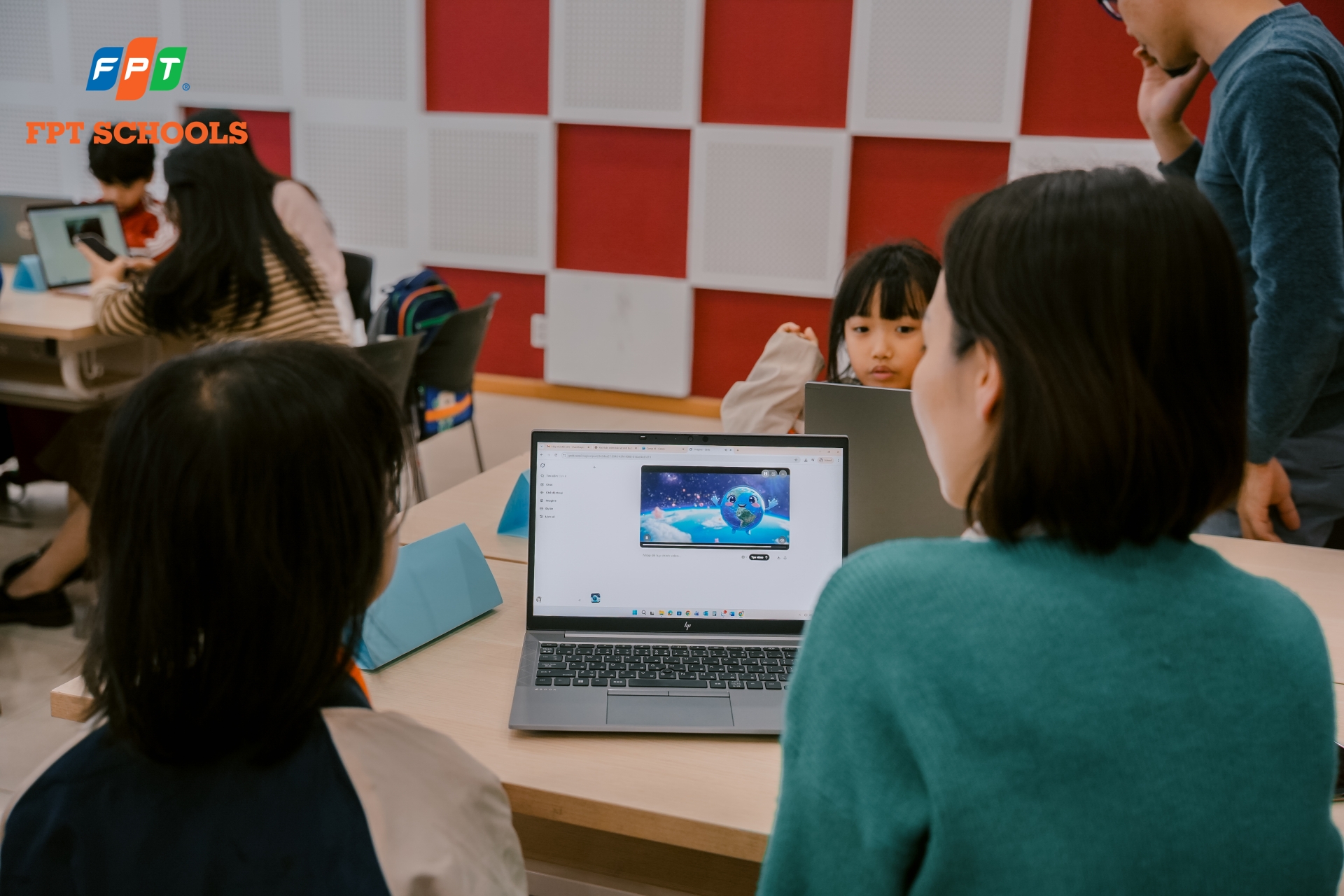 Học sinh Nhà F chính thức bước vào vòng training FAnRoc