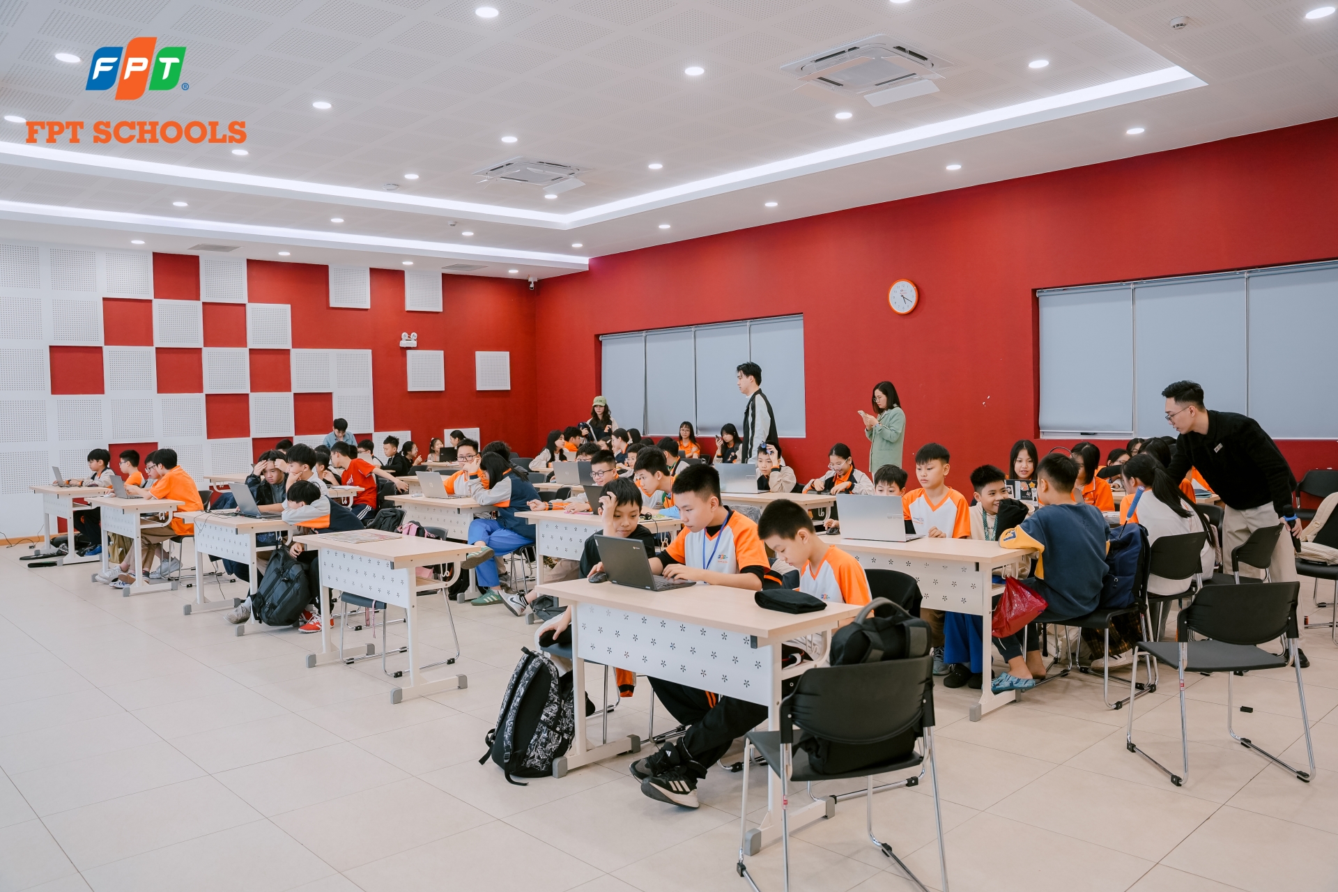 Học sinh Nhà F chính thức bước vào vòng training FAnRoc