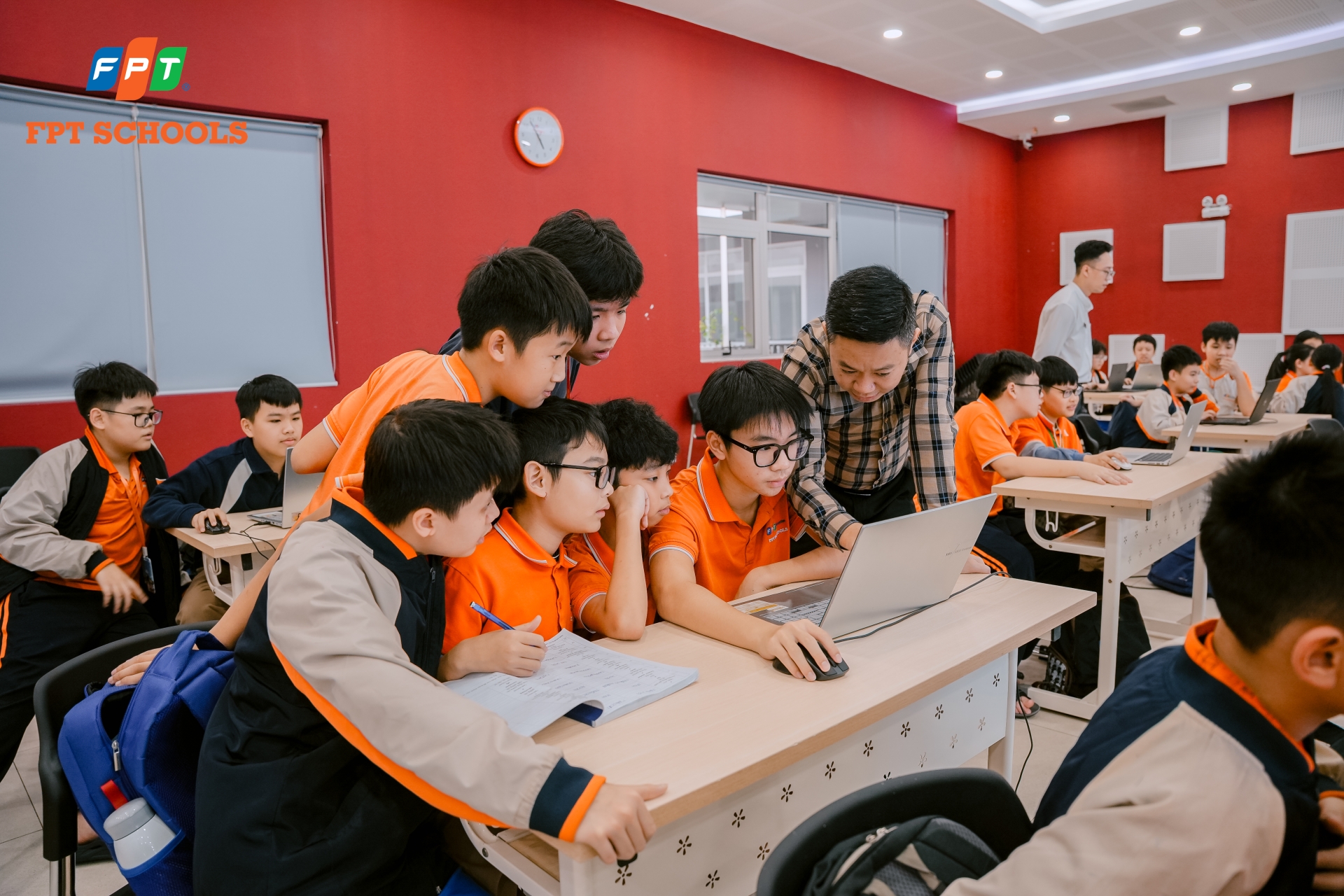 Học sinh Nhà F chính thức bước vào vòng training FAnRoc