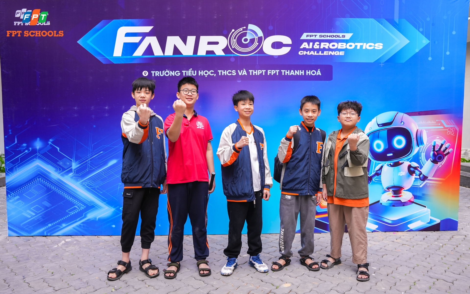 Lộ diện các đội thi xuất sắc Nhà F tiếp tục bước vào vòng trong của cuộc thi FAnRoC