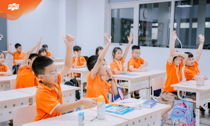 Khám phá công nghệ trong cuộc sống cùng FSchoolers Thanh Hoá
