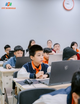 Học sinh Nhà F Thanh Hóa học tiếng Anh qua tranh luận liên trường