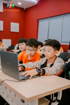 Học sinh Nhà F chính thức bước vào vòng training FAnRoc