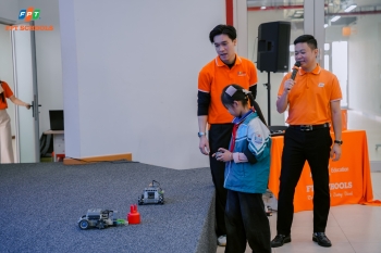 Gần 400 học sinh tham gia buổi đào tạo trực tiếp thứ 3 trước thềm FPT Schools AI & Robotics  Challenge 2026