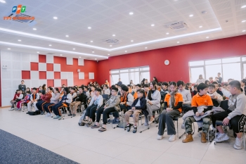 Lộ diện các đội thi xuất sắc Nhà F tiếp tục bước vào vòng trong của cuộc thi FAnRoC