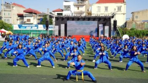 Hơn 1.800 người tham dự sự kiện Teacher for life của Fschool Hải Phòng