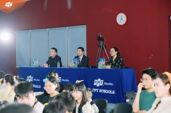 Sân khấu Light Up - Nơi học sinh Fschool Thanh Hoá dám bước lên và toả sáng